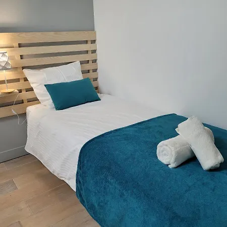 L'inattendu, Jolie Maison Briarde Avec Jacuzzi *