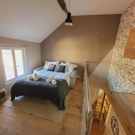 בית נופש L'inattendu, Jolie Maison Briarde Avec Jacuzzi *